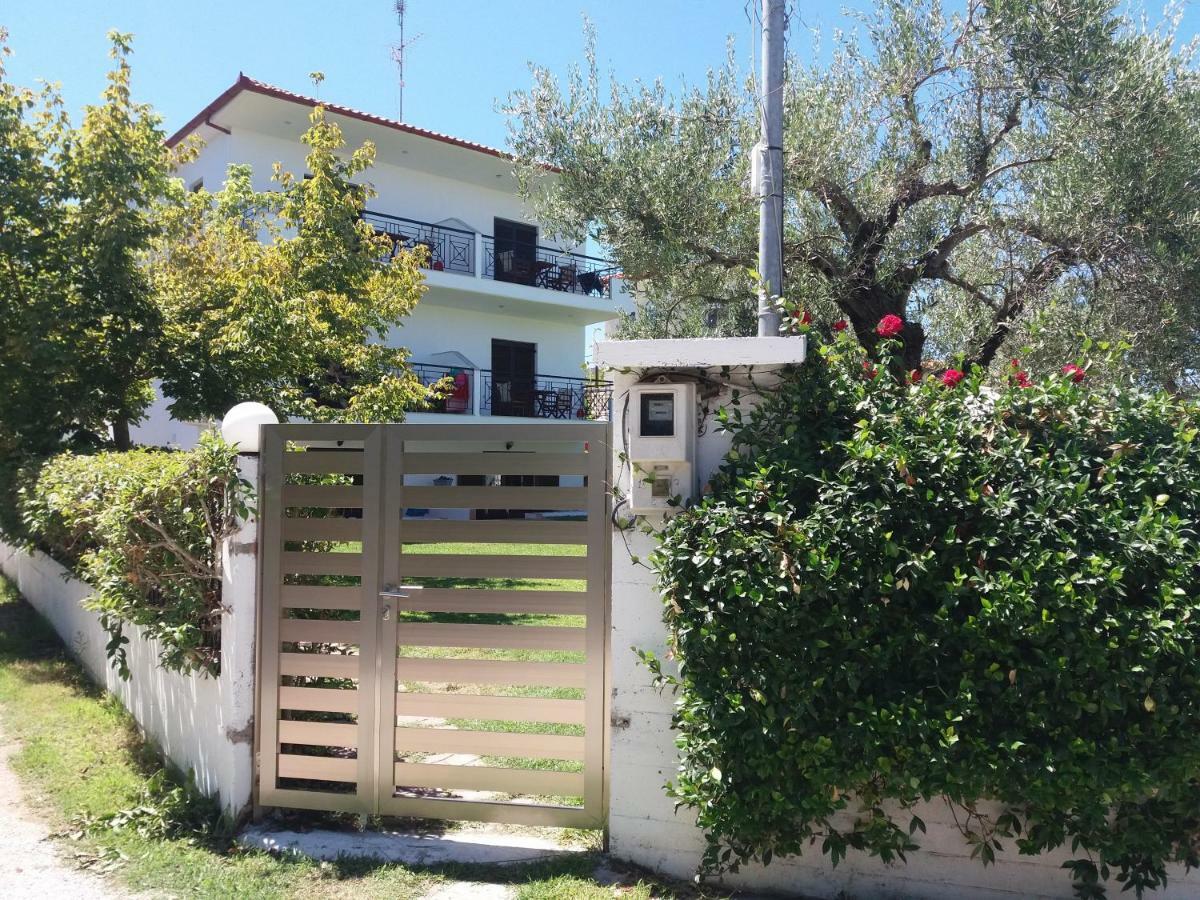Ioannis Appartamenti Vourvourou Exterior photo